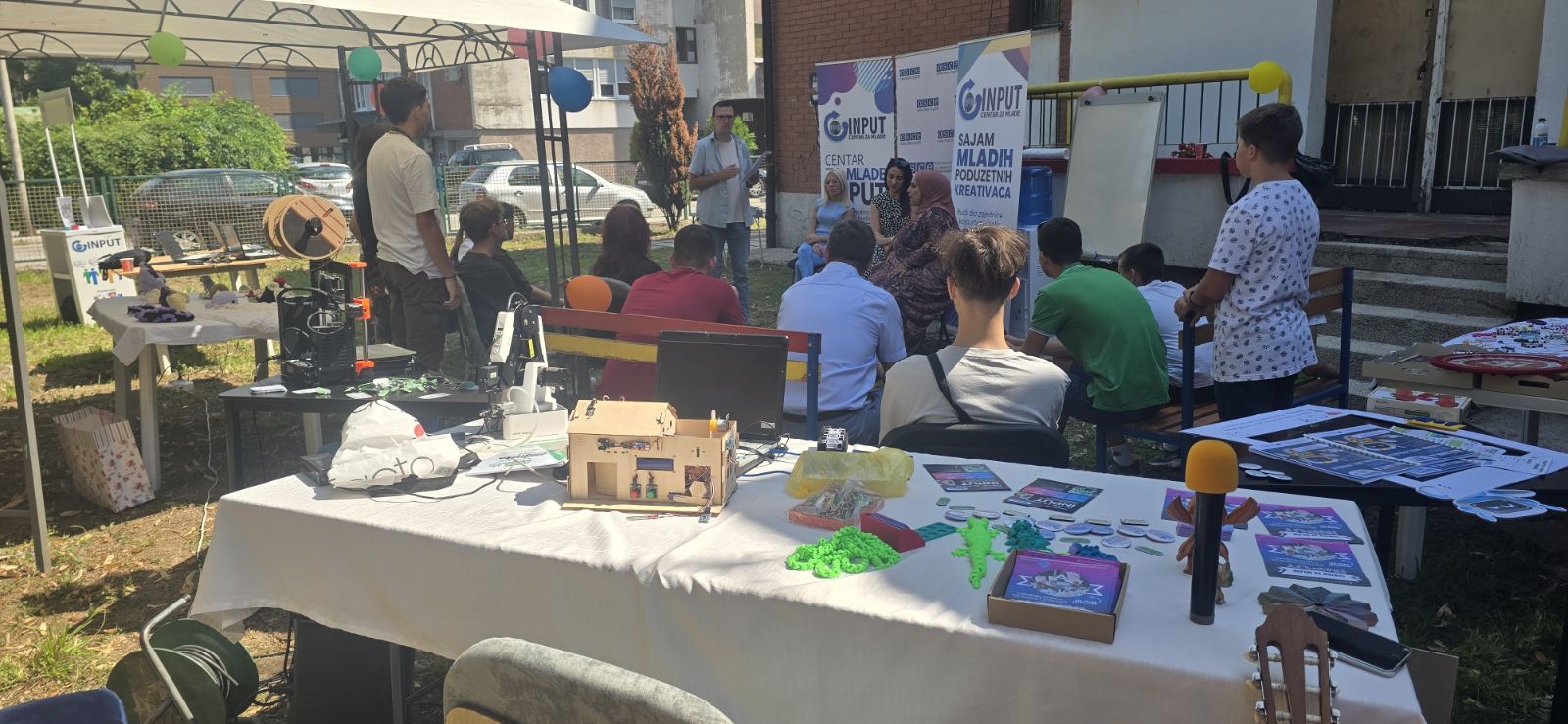 Centar za mlade INPUT obilježio Međunarodni dan mladih – Sajam mladih poduzetnih kreativaca