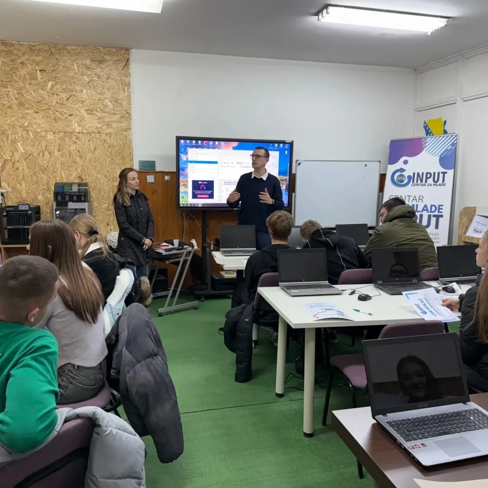 Mladi u Zenici uče kako AI pretvoriti u alat svoje budućnosti
