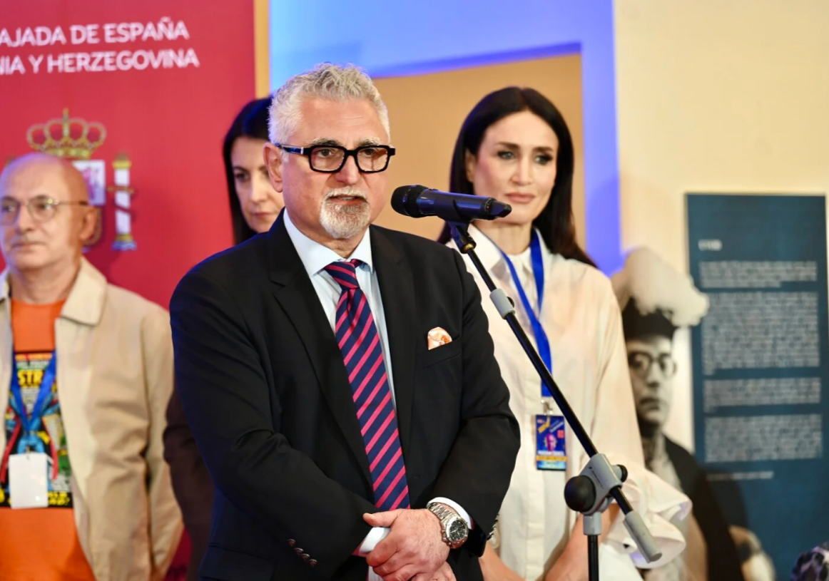 Zatvoren Sarajevski sajam knjiga, Mehmedinovićev “Mali roman o tišini” proglašen knjigom godine